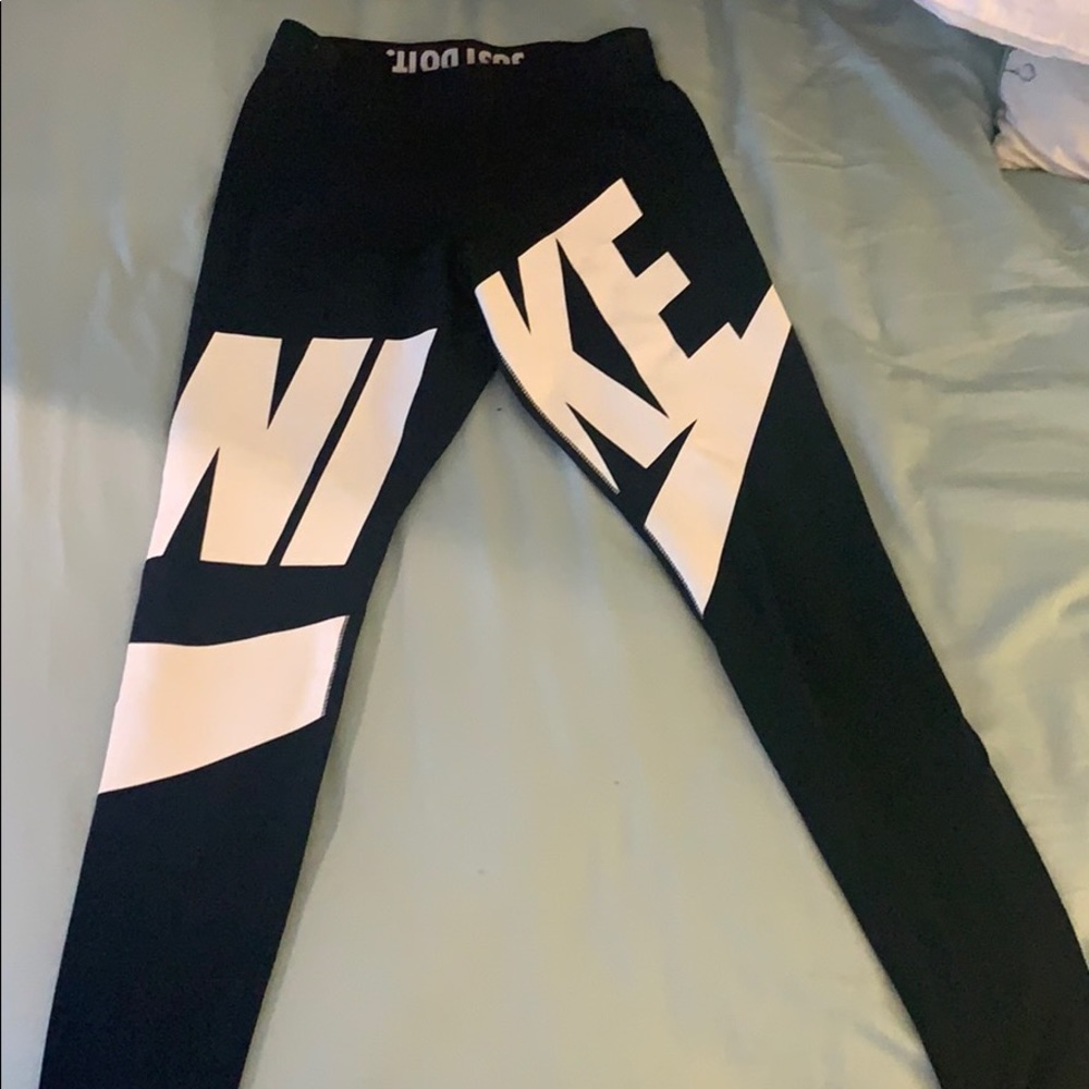 Nike Leggings Size Small